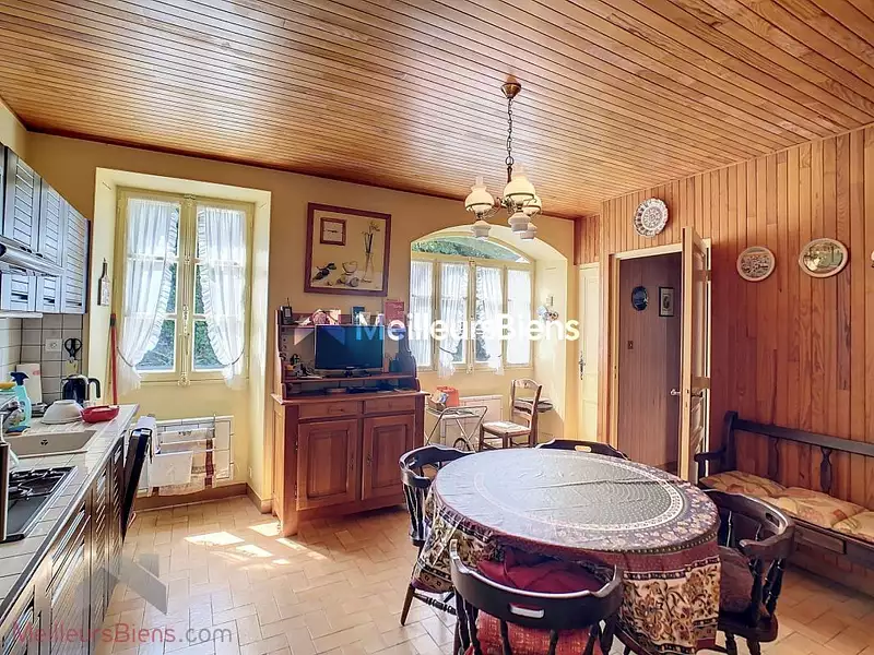 Maison, 200 m²
