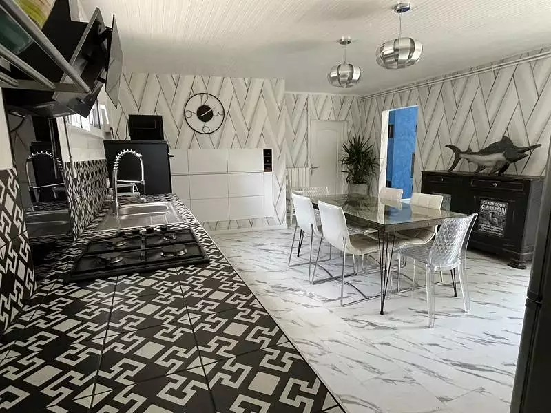 Maison, 193 m²