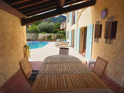 Maison, 106 m²