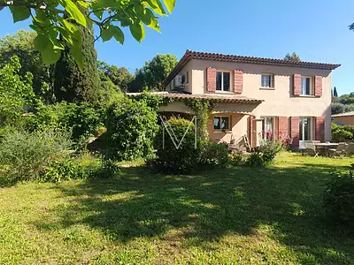 Maison, 164 m²