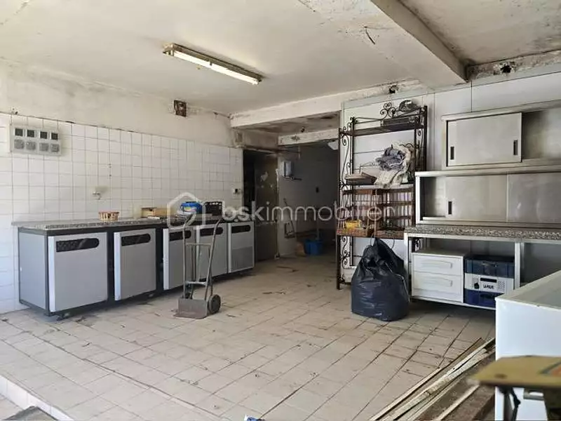 Maison, 250 m²