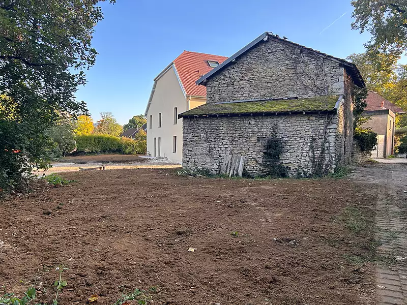 Terrain, 325 m²