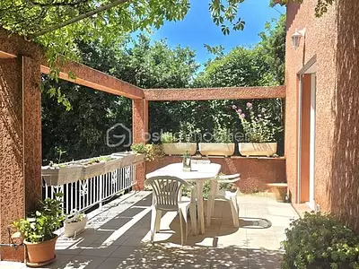 Maison, 145 m²