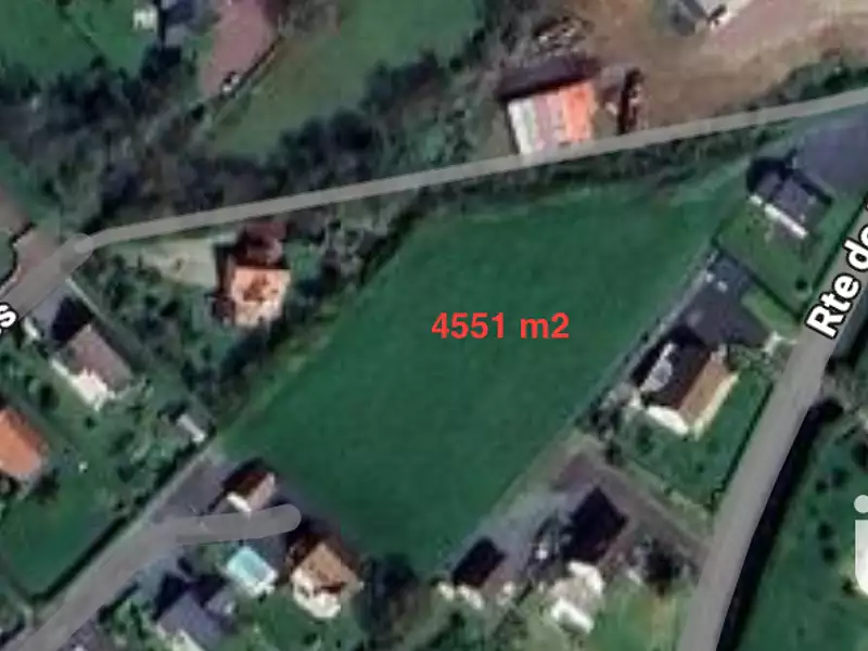 Terrain, 4 551 m²