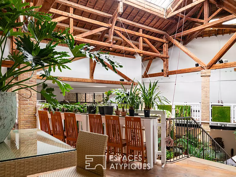 Maison, 610 m²