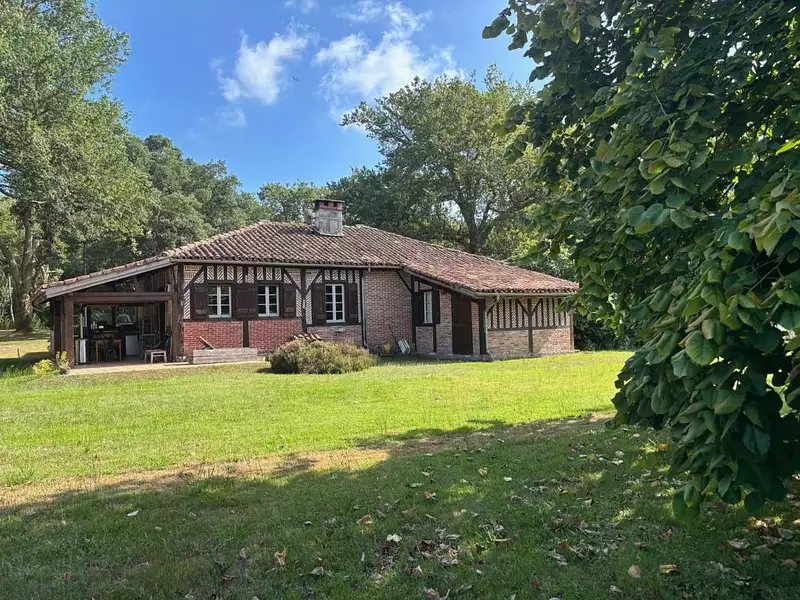Maison, 200 m²