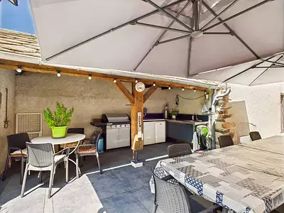 Maison, 239 m²