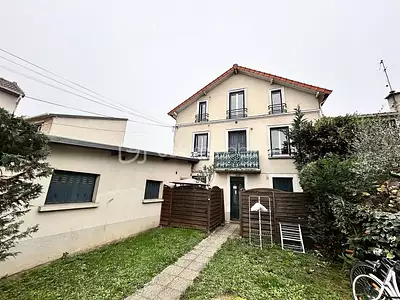 Immeuble, 355 m²