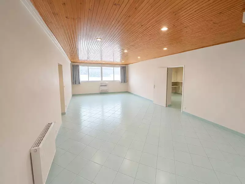 Divers, 246,73 m²