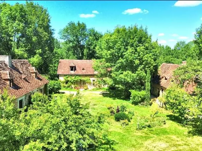 Divers, 360 m²
