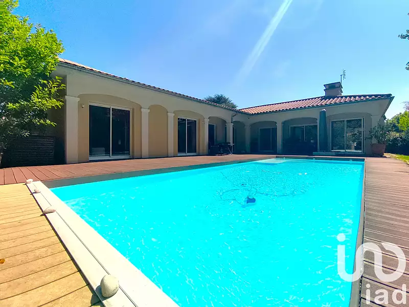 Maison, 269 m²