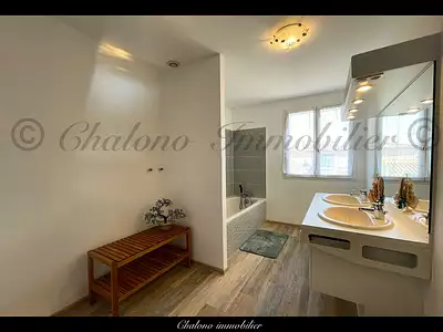 Maison, 130 m²