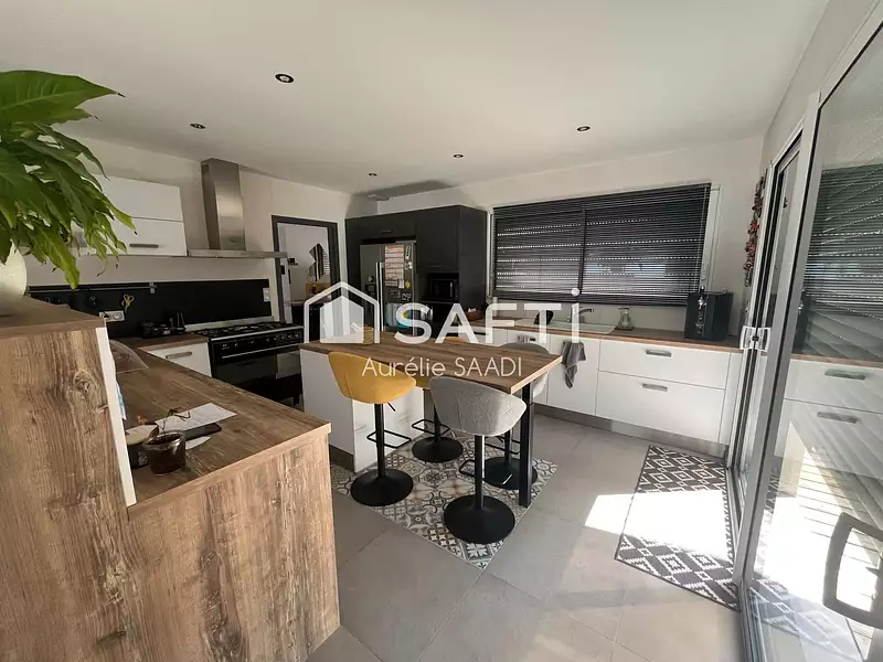 Maison, 147 m²