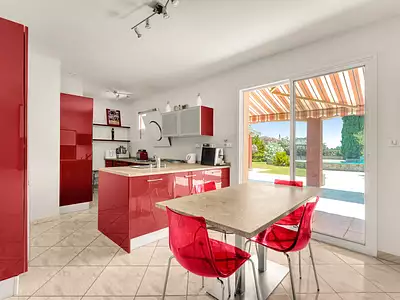 Maison, 274 m²