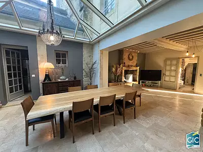 Maison, 305 m²