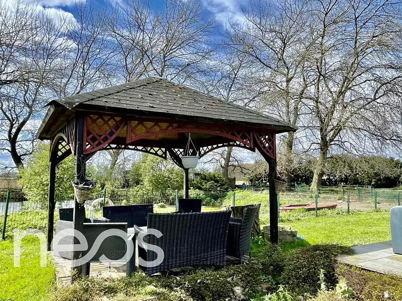 Maison, 349 m²