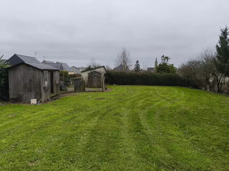 Terrain, 1 103 m²