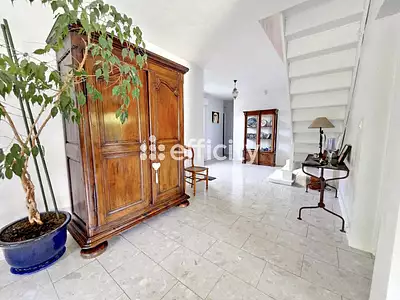 Maison, 175 m²
