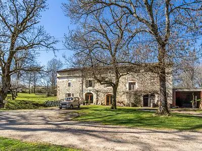 Maison, 166 m²