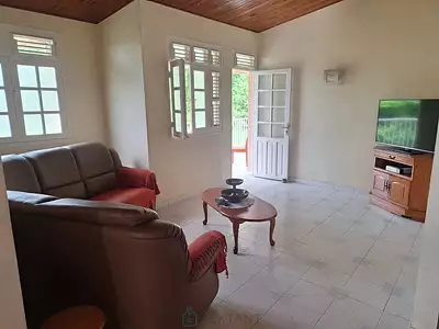 Maison, 216 m²