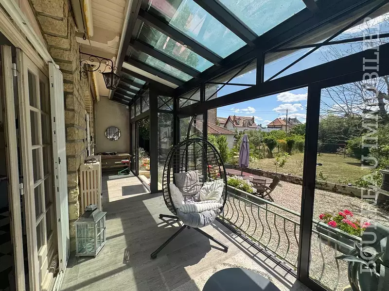 Maison, 251 m²