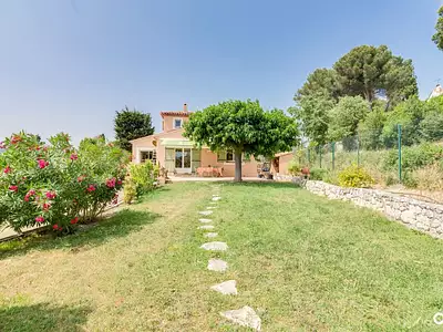 Maison, 160 m²