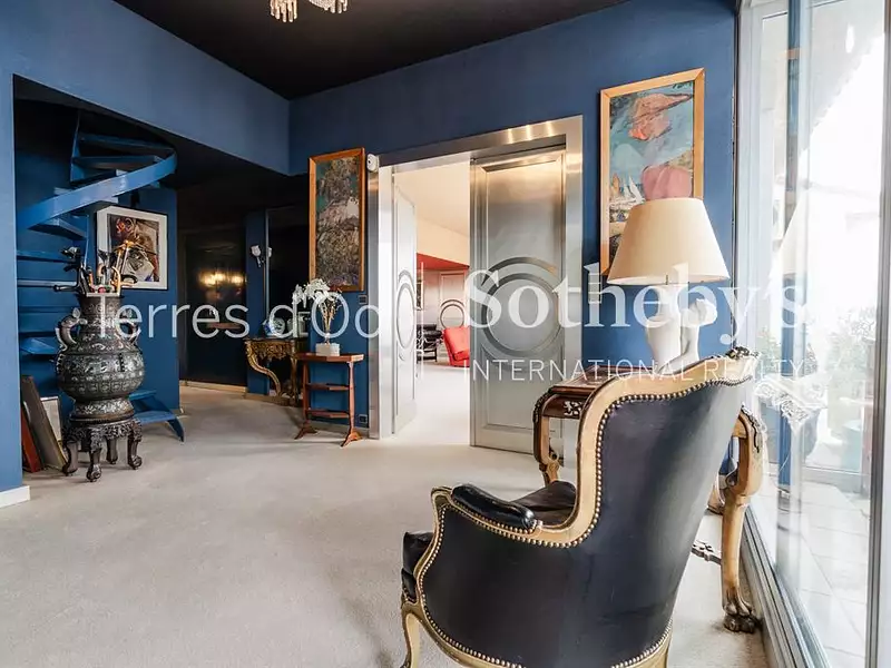 Appartement, 311 m²