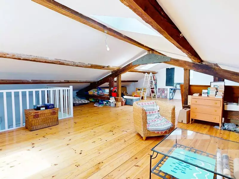 Maison, 318 m²