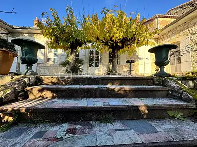Maison, 360 m²