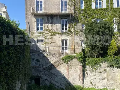 Maison, 254 m²