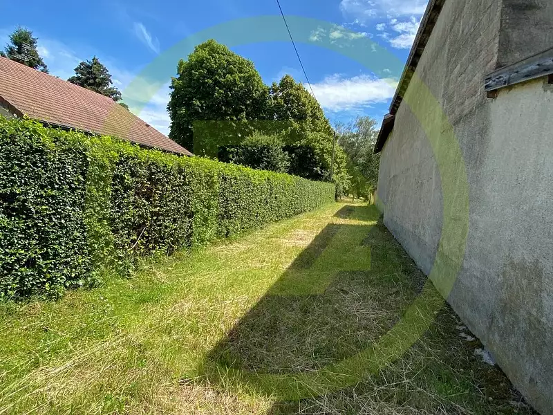 Terrain, 1 300 m²