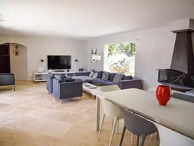 Maison, 221 m²