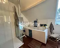 Immeuble, 200 m²