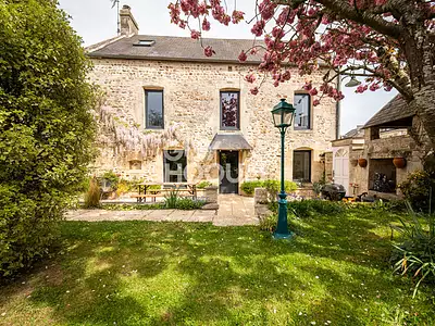 Maison, 167 m²