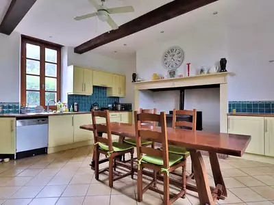 Maison, 200 m²