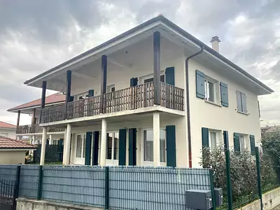 Maison, 331 m²