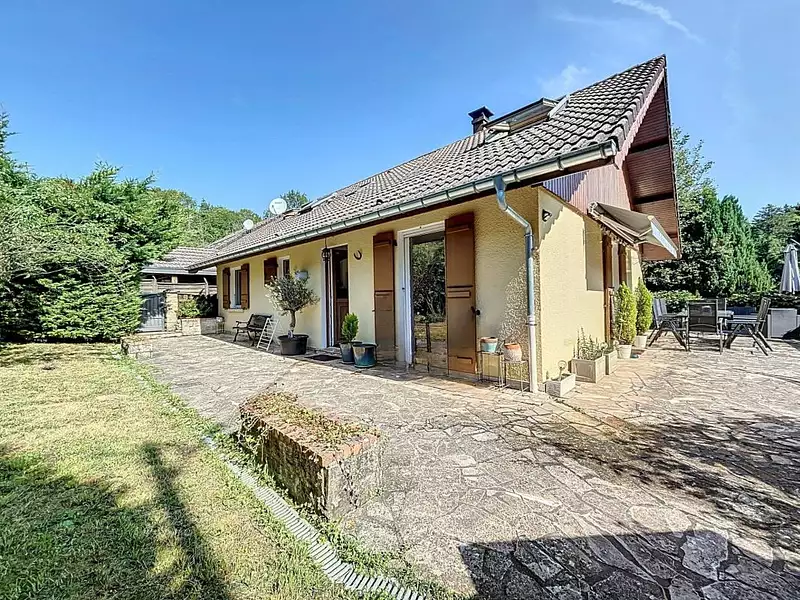 Maison, 151 m²