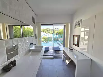 Maison, 180 m²
