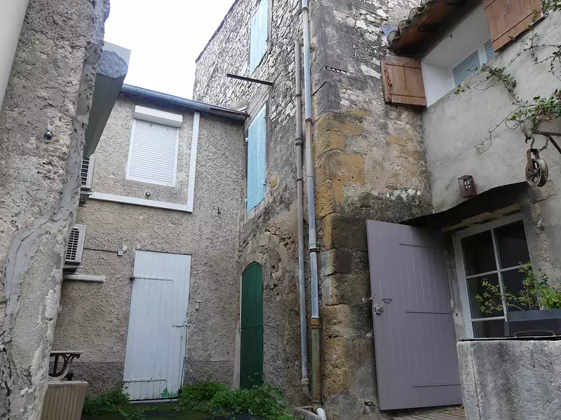 Maison, 196 m²