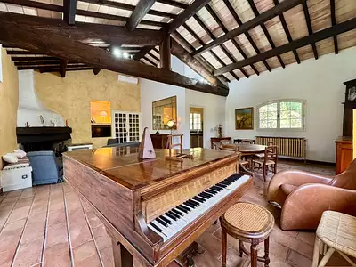 Maison, 274 m²