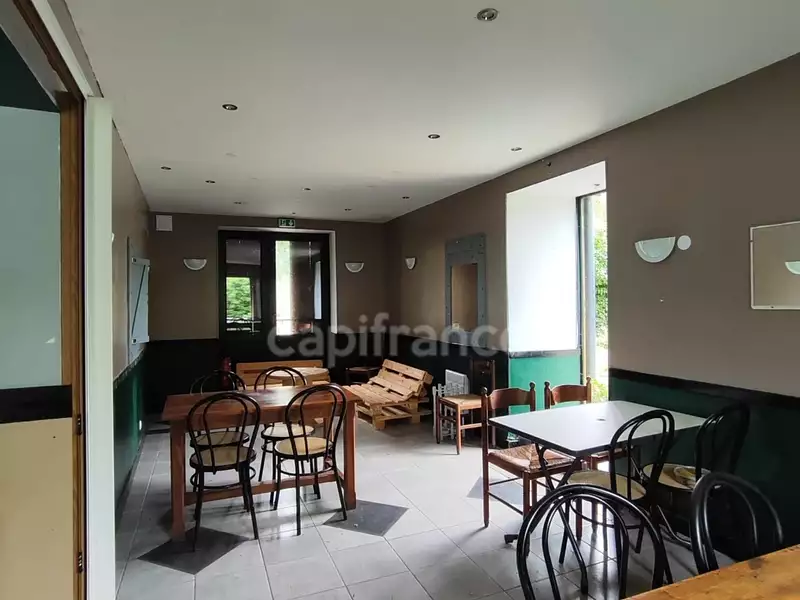 Maison, 200 m²