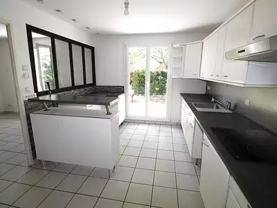 Maison, 160 m²
