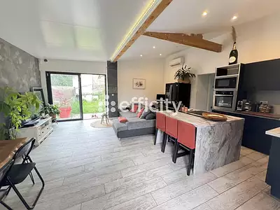 Maison, 83 m²