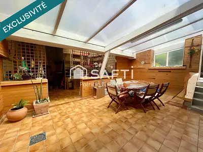 Maison, 205 m²