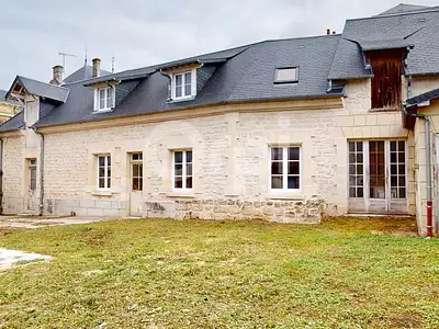Maison, 180 m²