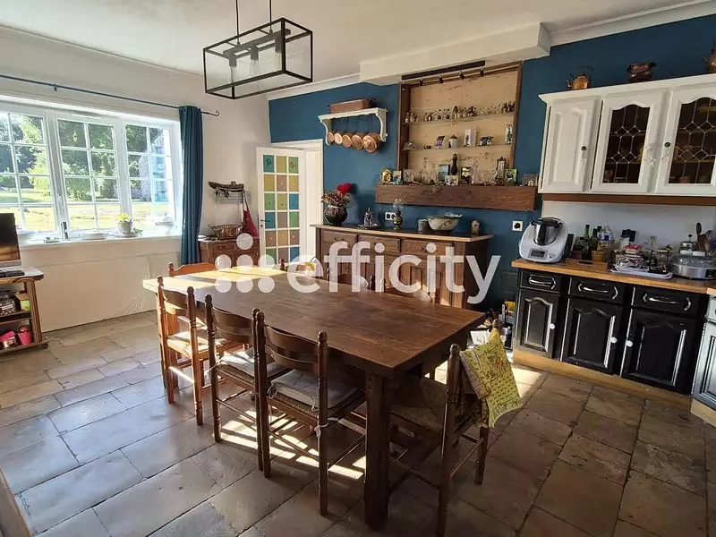 Maison, 495 m²