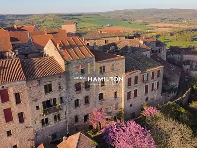 Maison, 325 m²