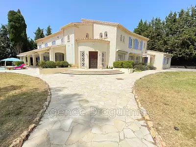 Maison, 380 m²