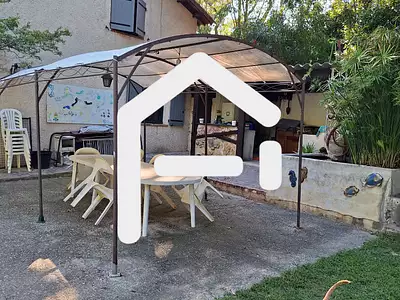 Maison, 165 m²