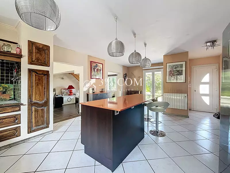 Maison, 182,45 m²